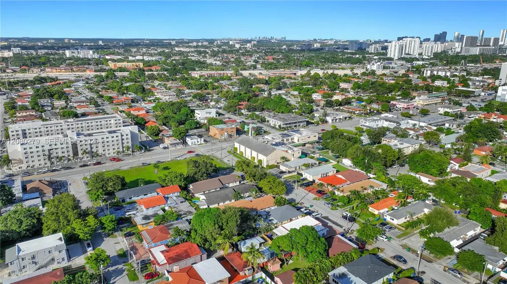 536 NW 25th Ave #C Miami, FL 33125