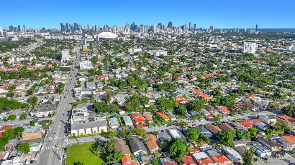 536 NW 25th Ave #C Miami, FL 33125