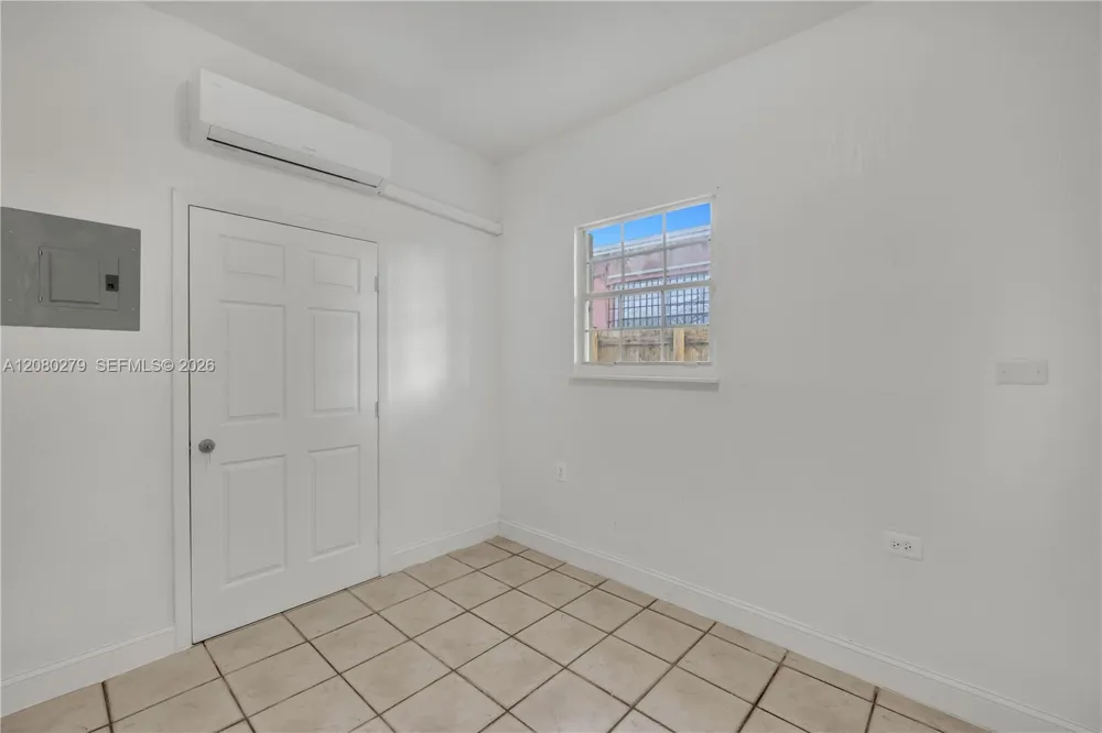 536 NW 25th Ave #C Miami, FL 33125