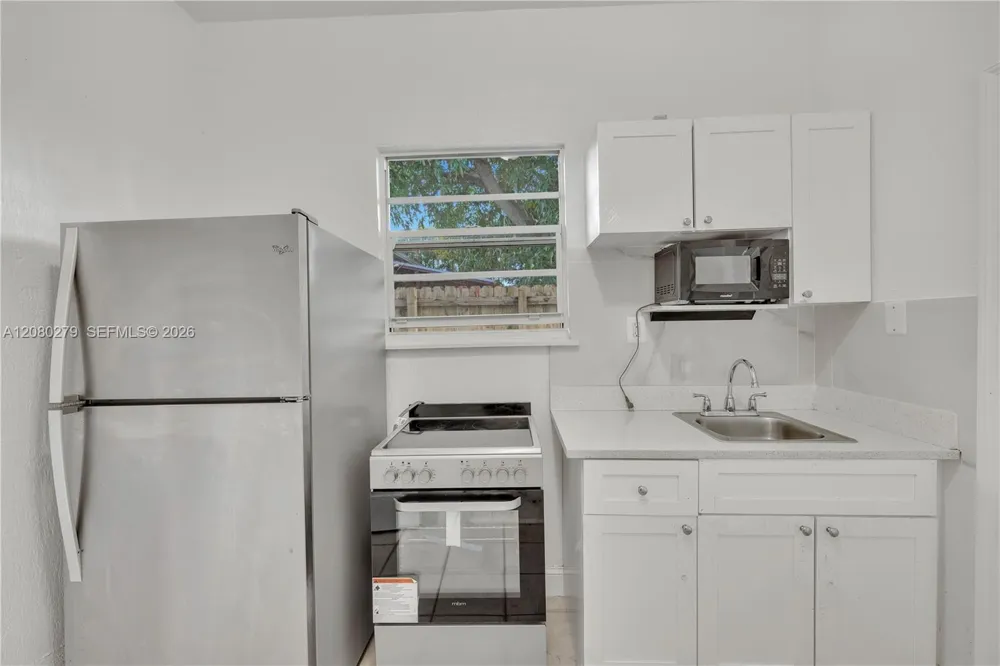 536 NW 25th Ave #C Miami, FL 33125