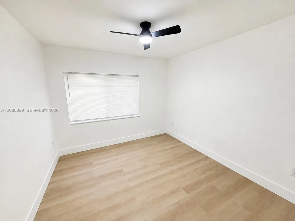 2486 NW 73rd Ave Sunrise, FL 33313