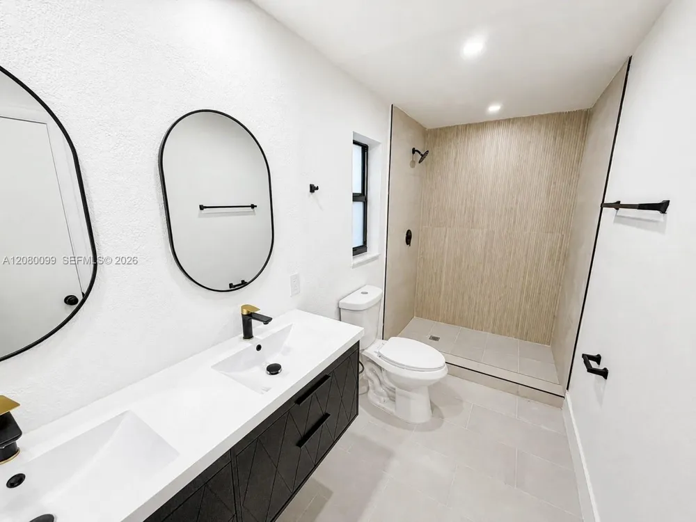 2486 NW 73rd Ave Sunrise, FL 33313