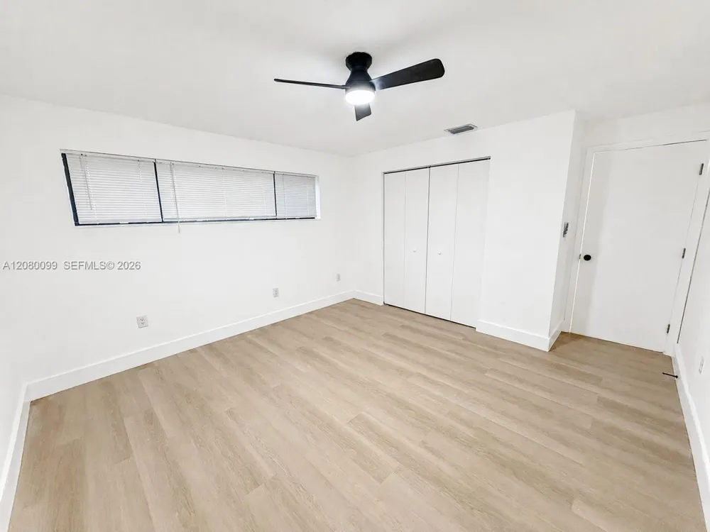 2486 NW 73rd Ave Sunrise, FL 33313