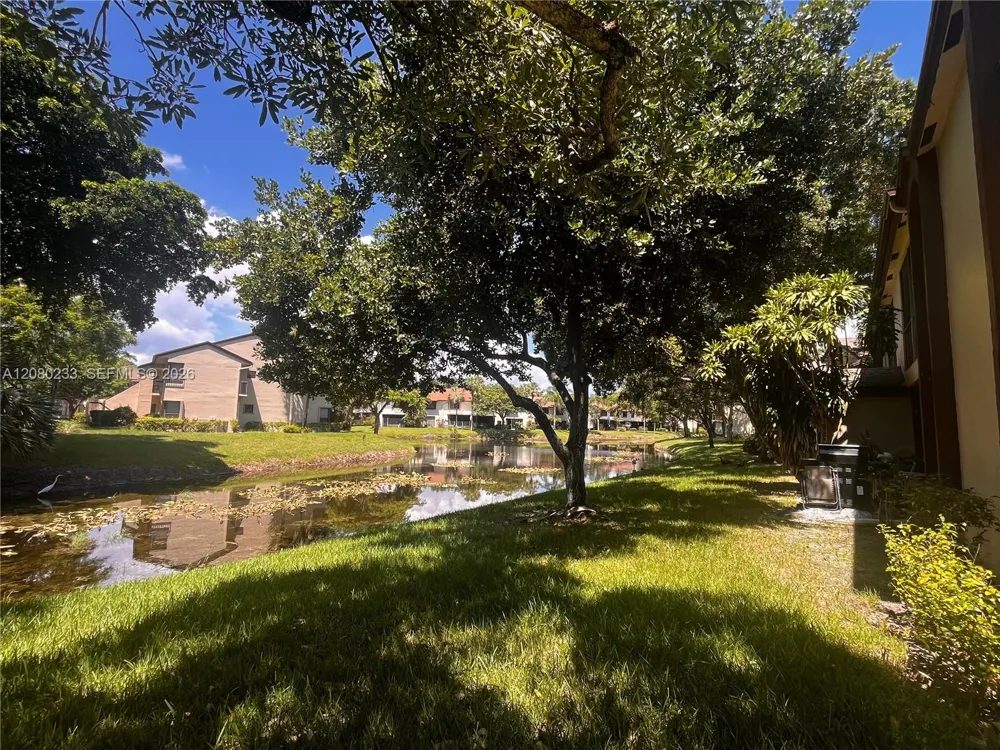 4511 S Carambola Cir S #27300 Coconut Creek, FL 33066