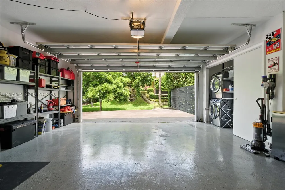 17815 SW 83rd Ct Palmetto Bay, FL 33157