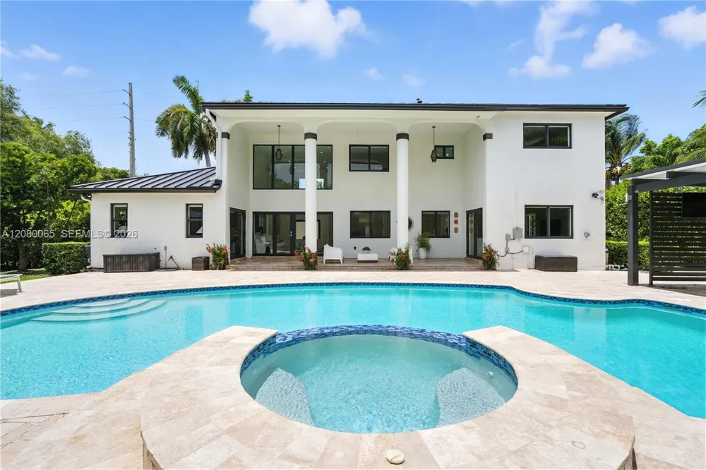 17815 SW 83rd Ct Palmetto Bay, FL 33157