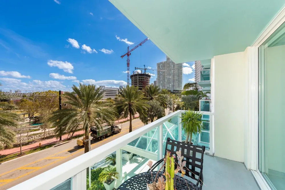 650 West Ave #406 Miami Beach, FL 33139