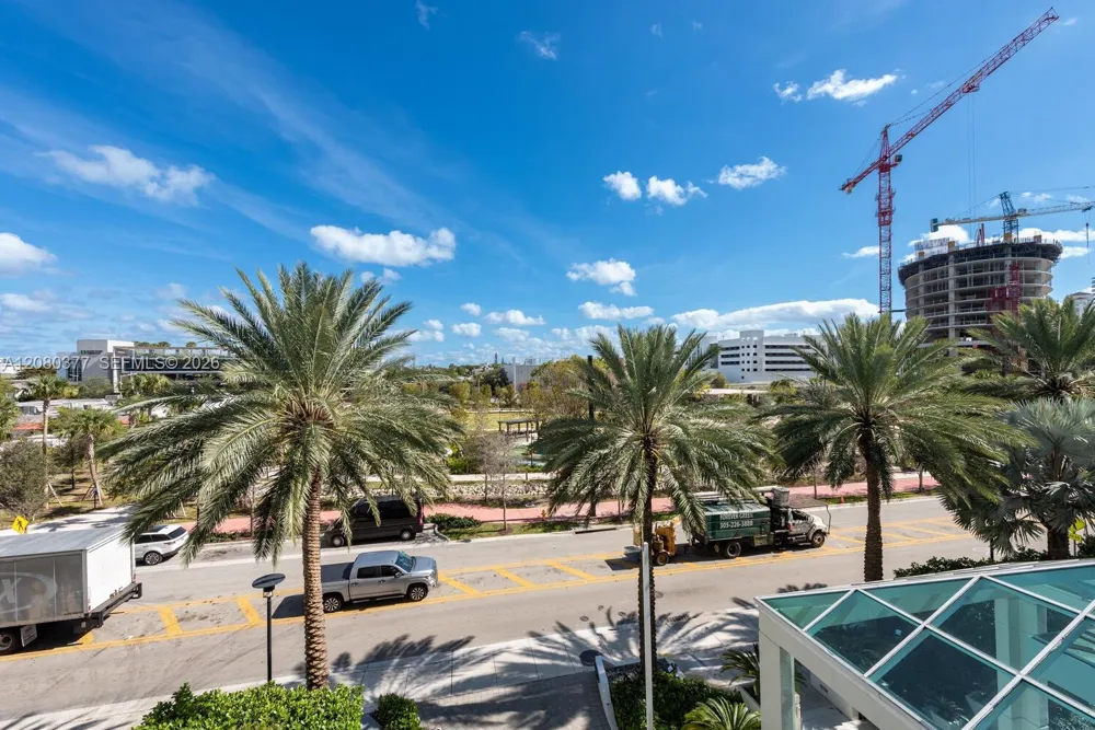 650 West Ave #406 Miami Beach, FL 33139