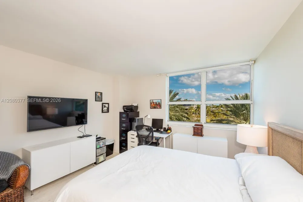 650 West Ave #406 Miami Beach, FL 33139