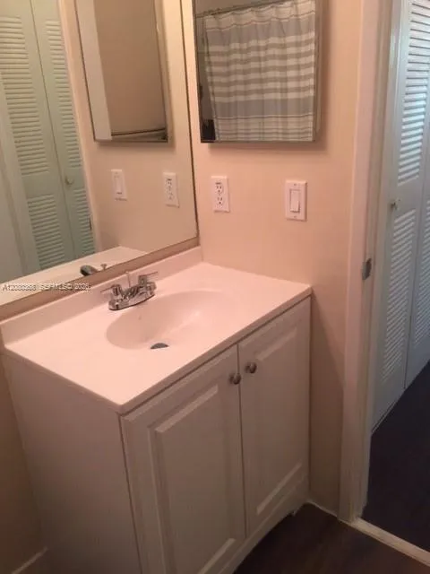 Address Not Shown Doral, FL 33178