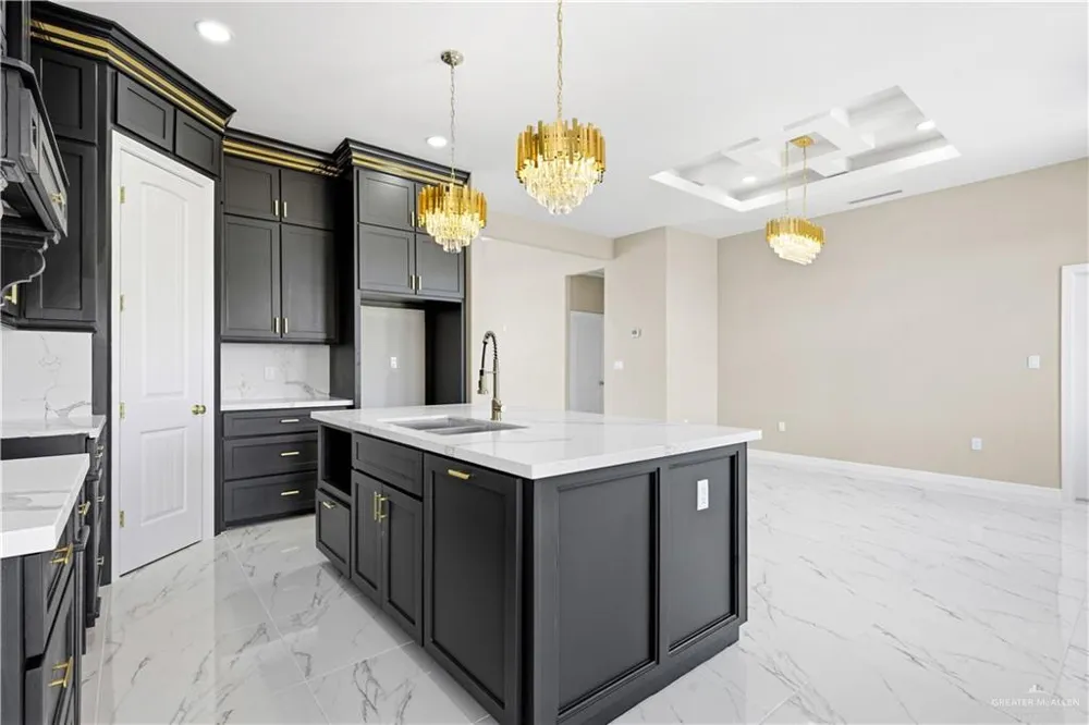 2756 Sienna Drive Weslaco, TX 78599