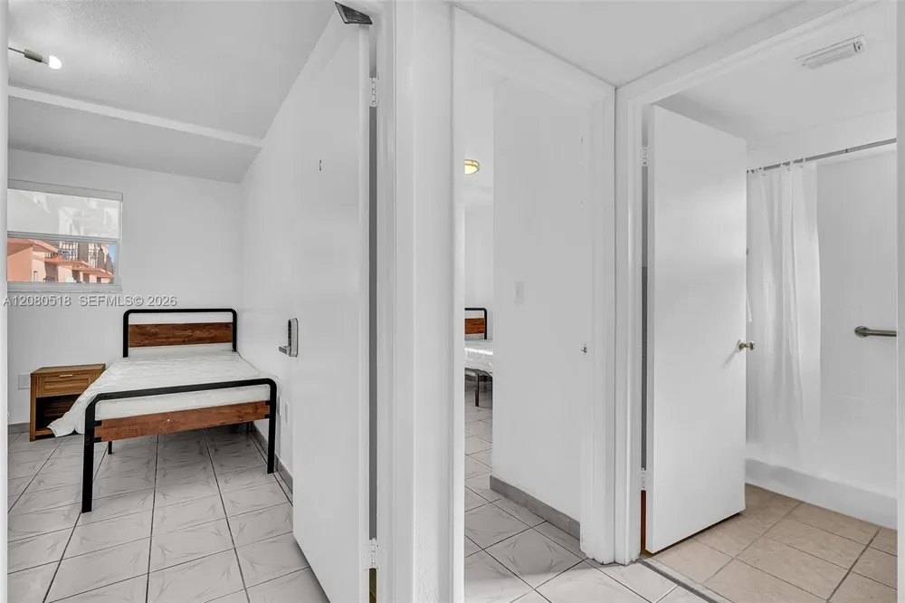 199 SW 12th Ave #313E Miami, FL 33130