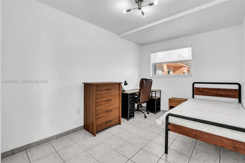 199 SW 12th Ave #313E Miami, FL 33130