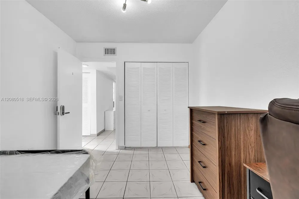 199 SW 12th Ave #313E Miami, FL 33130