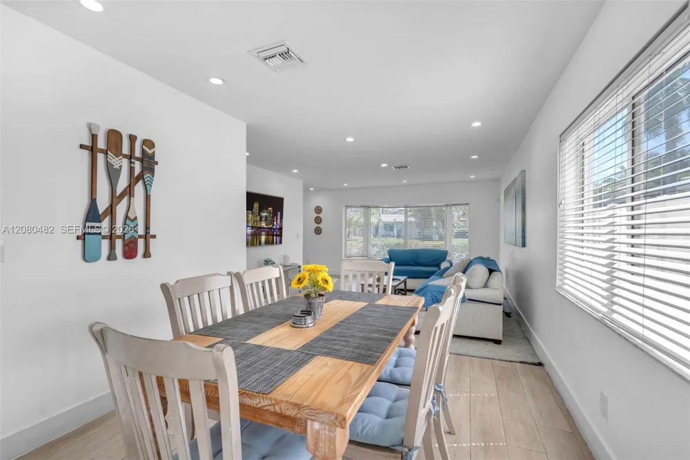 821 Harrison St #821 Hollywood, FL 33019