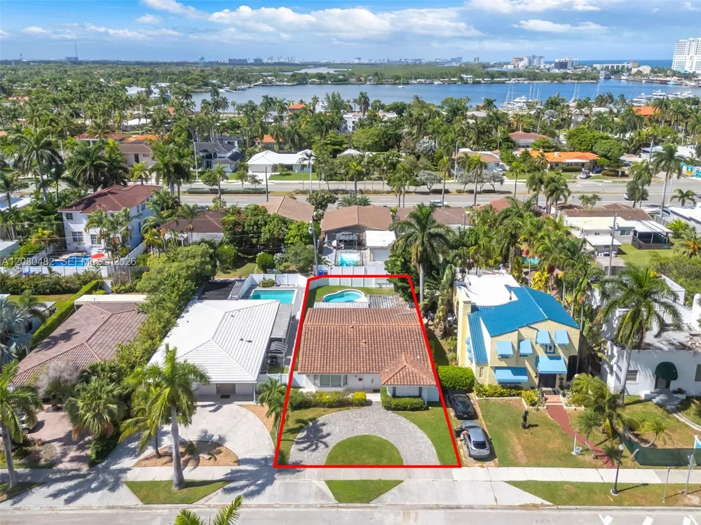 821 Harrison St #821 Hollywood, FL 33019