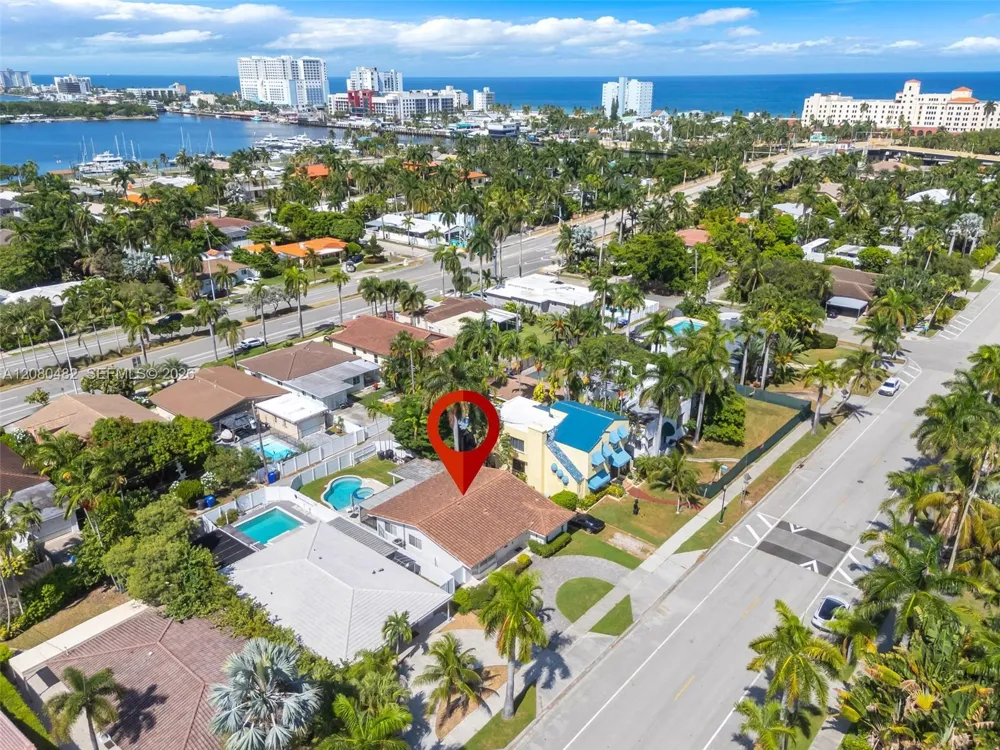 821 Harrison St #821 Hollywood, FL 33019