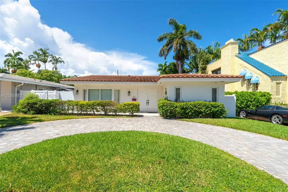 821 Harrison St #821 Hollywood, FL 33019