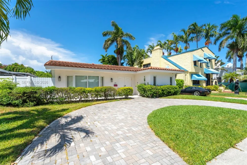 821 Harrison St #821 Hollywood, FL 33019