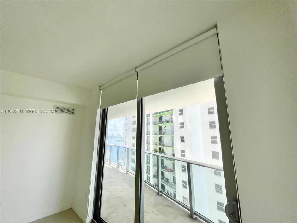 488 NE 18th St #2204 Miami, FL 33132