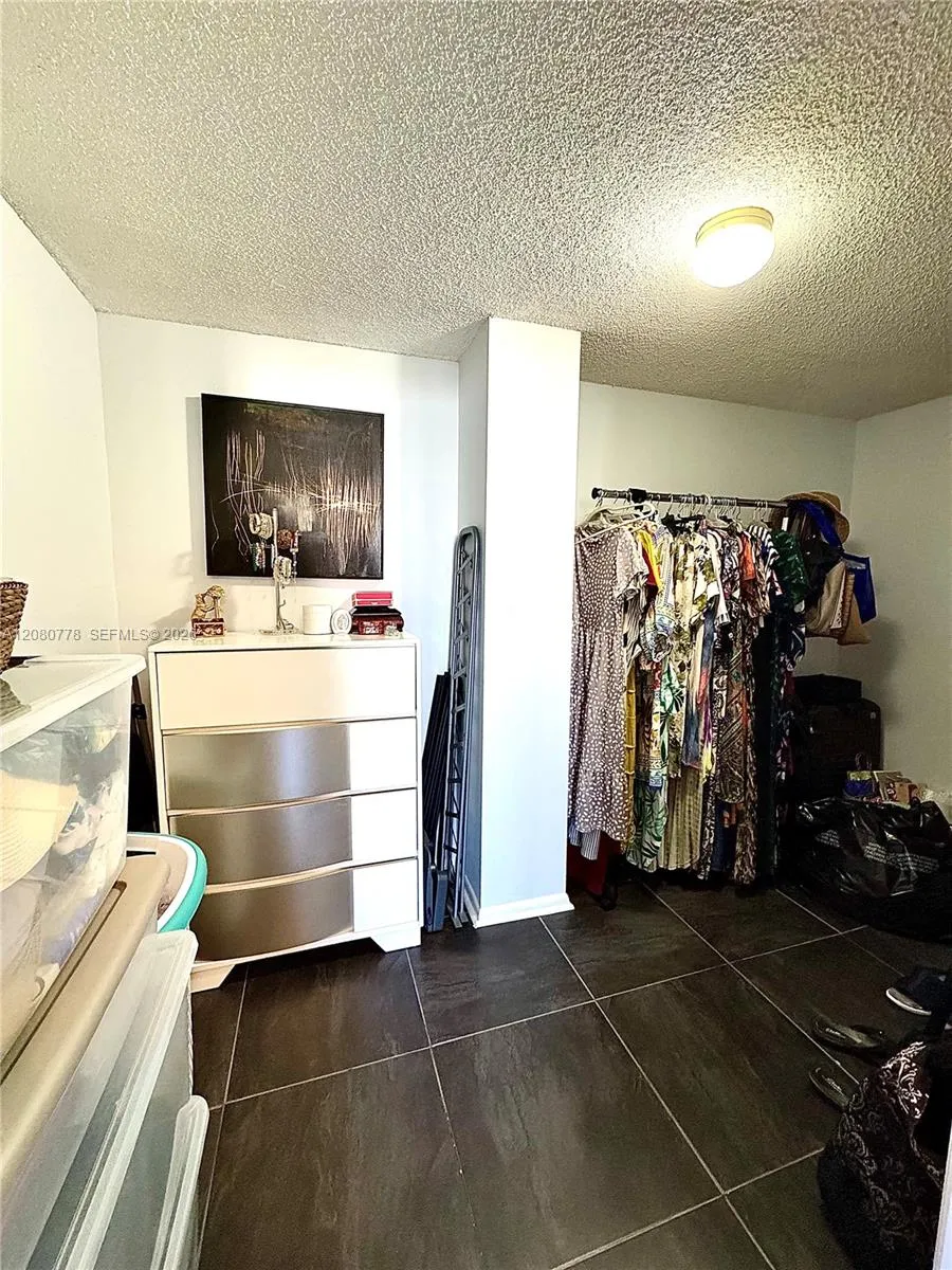 100 Golden Isles Dr #806 Hallandale Beach, FL 33009