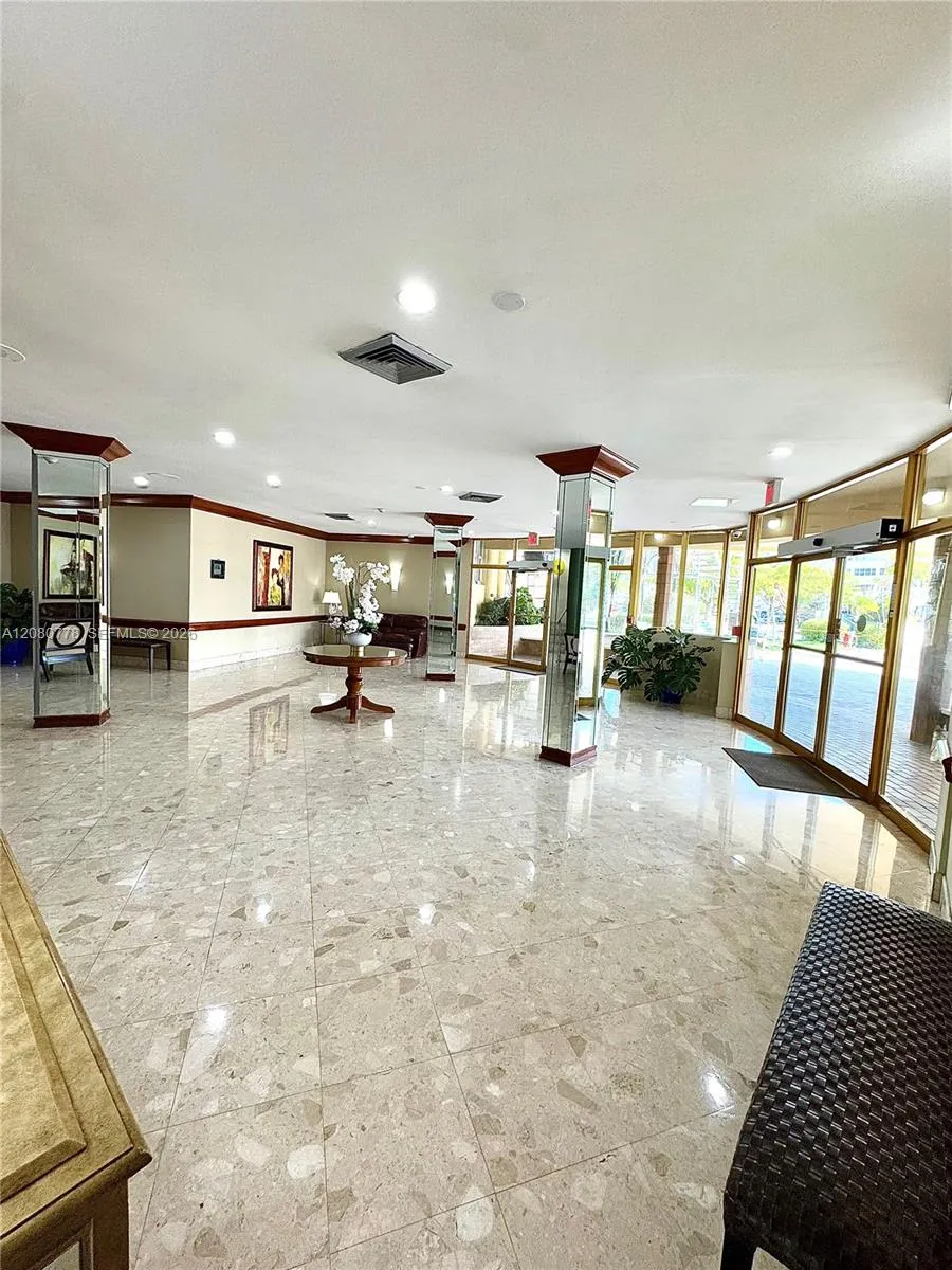 100 Golden Isles Dr #806 Hallandale Beach, FL 33009