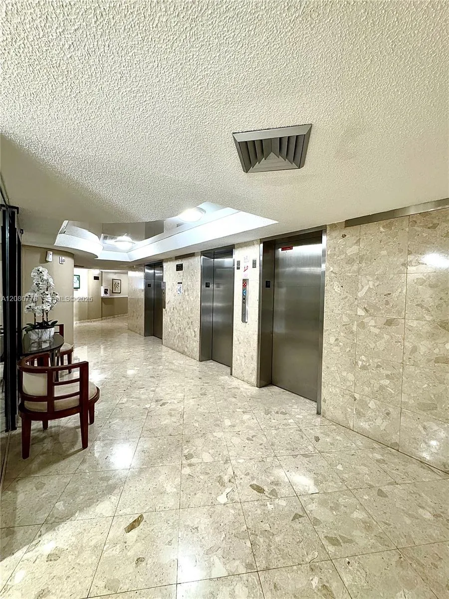 100 Golden Isles Dr #806 Hallandale Beach, FL 33009