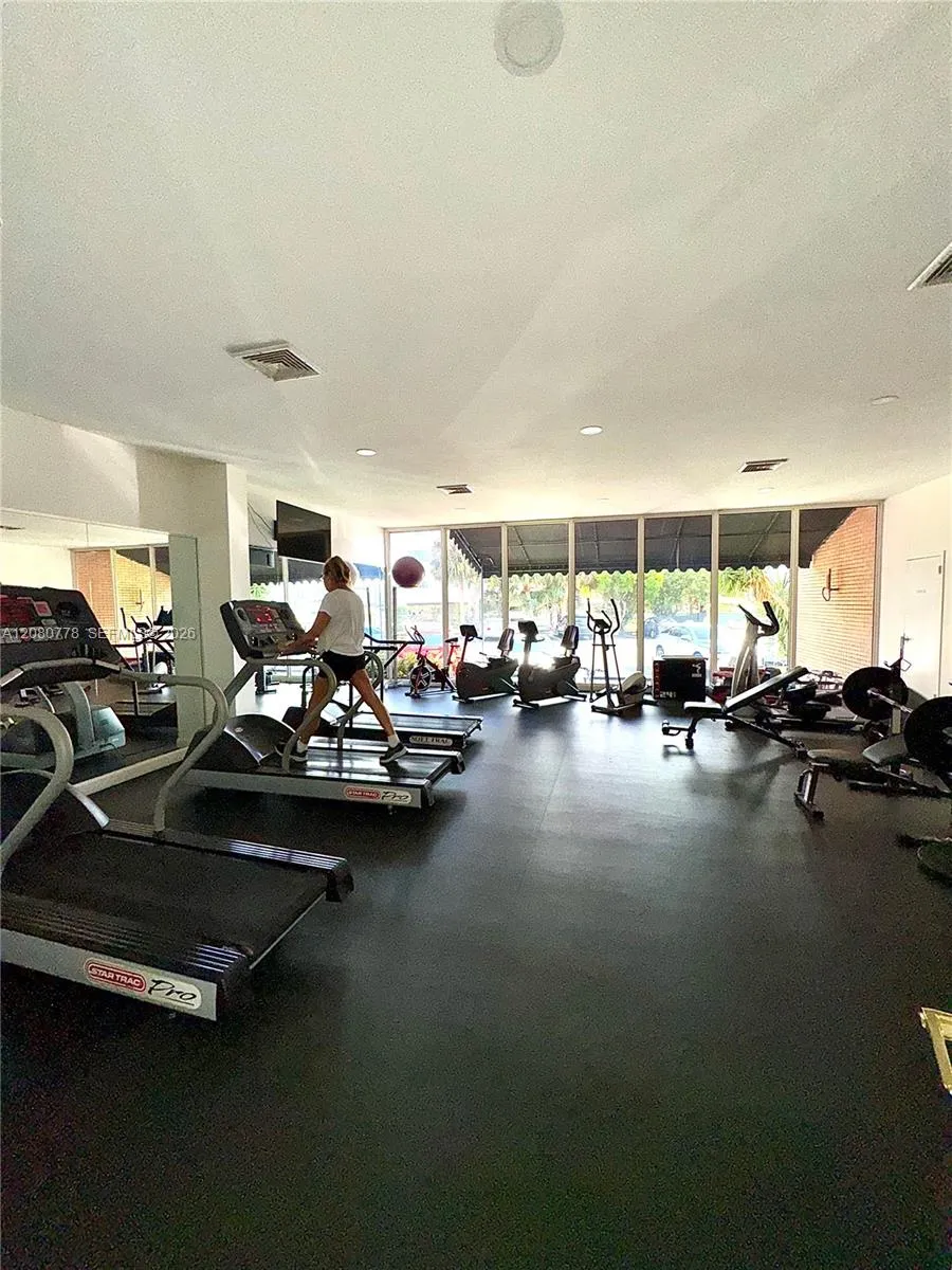 100 Golden Isles Dr #806 Hallandale Beach, FL 33009