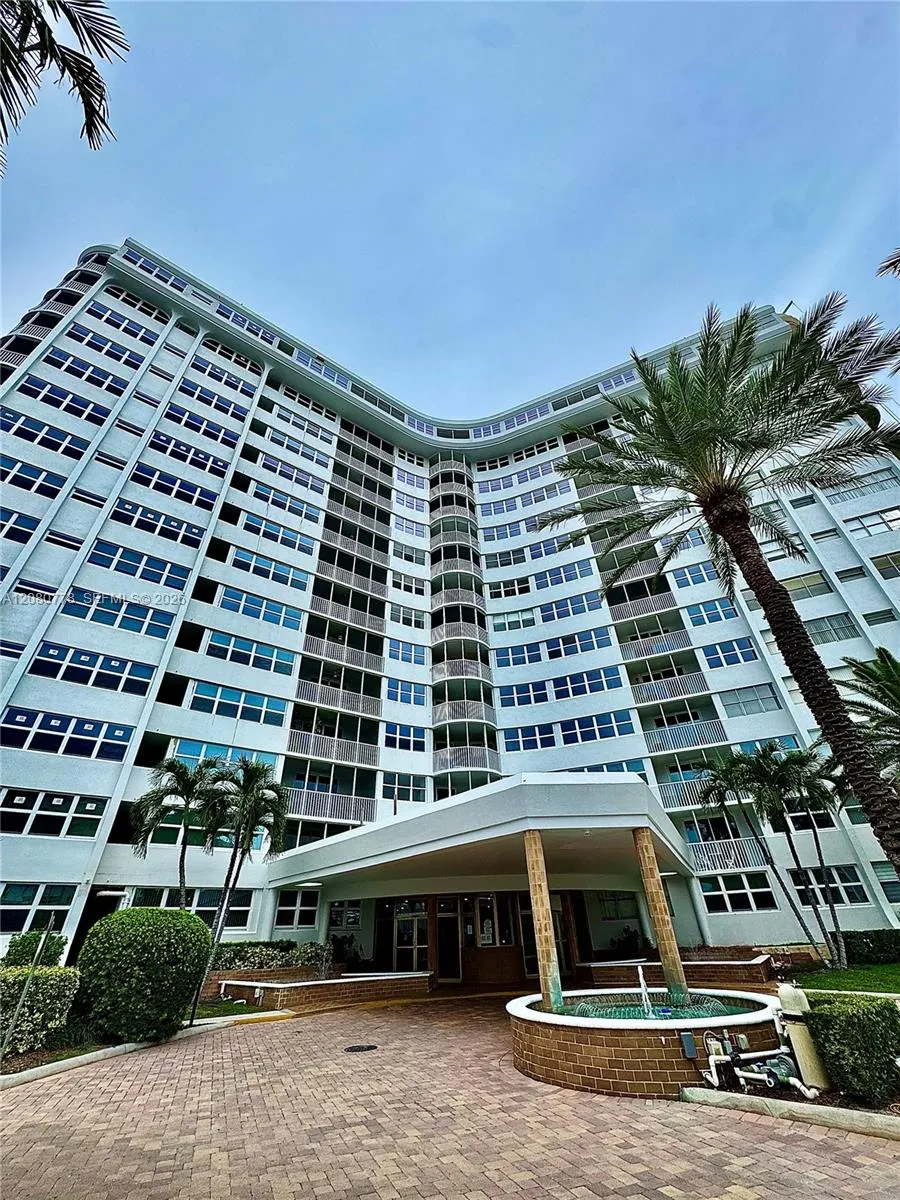 100 Golden Isles Dr #806 Hallandale Beach, FL 33009