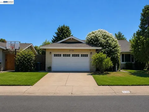 3120 Ozzie Court