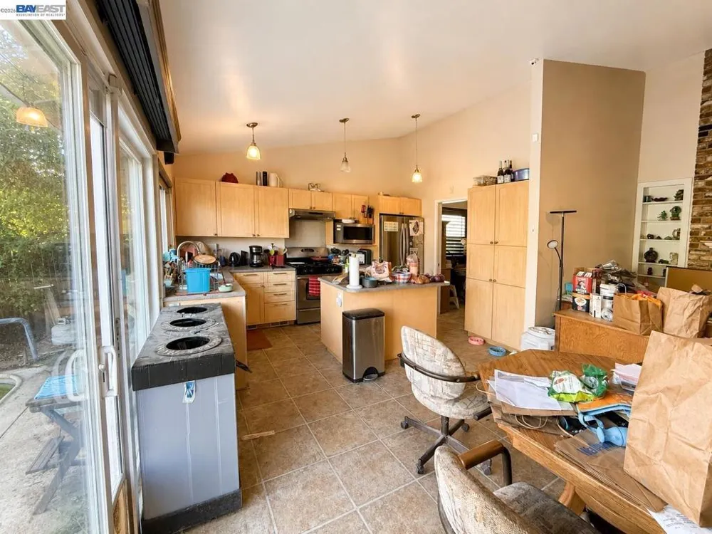 3120 Ozzie Court Carmichael, CA 95608