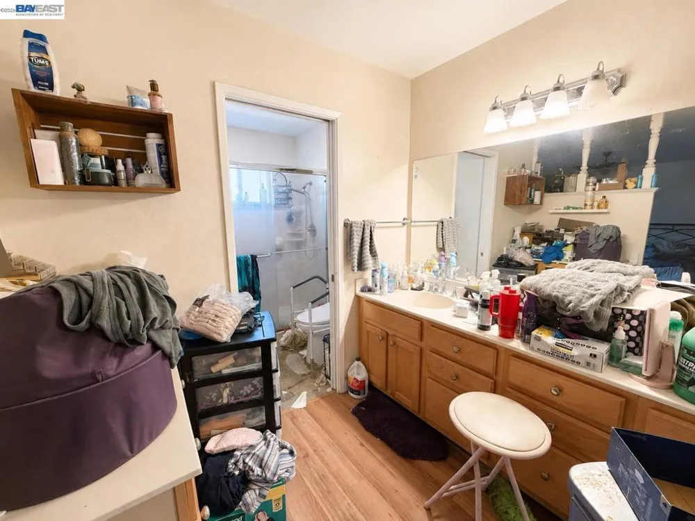 3120 Ozzie Court Carmichael, CA 95608