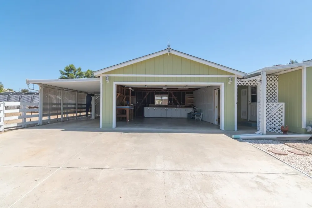 34608 The Farm Road Wildomar, CA 92595