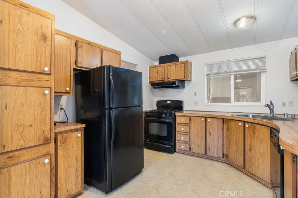 34608 The Farm Road Wildomar, CA 92595