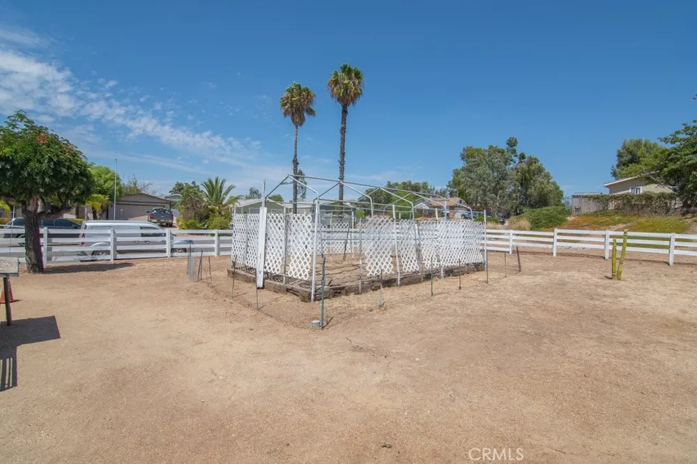 34608 The Farm Road Wildomar, CA 92595