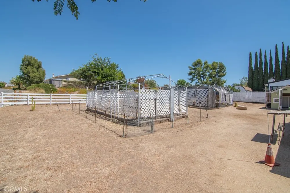 34608 The Farm Road Wildomar, CA 92595