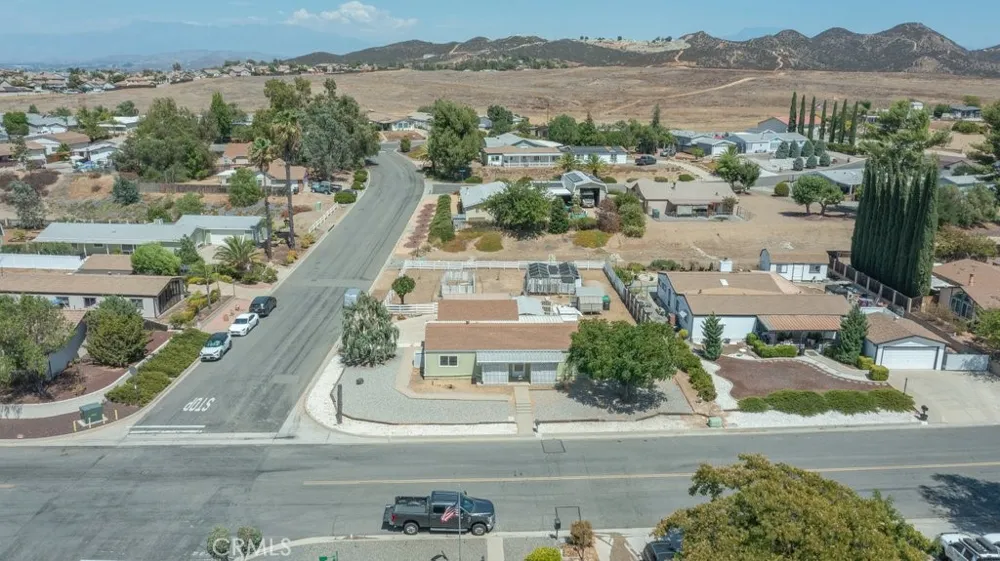 34608 The Farm Road Wildomar, CA 92595