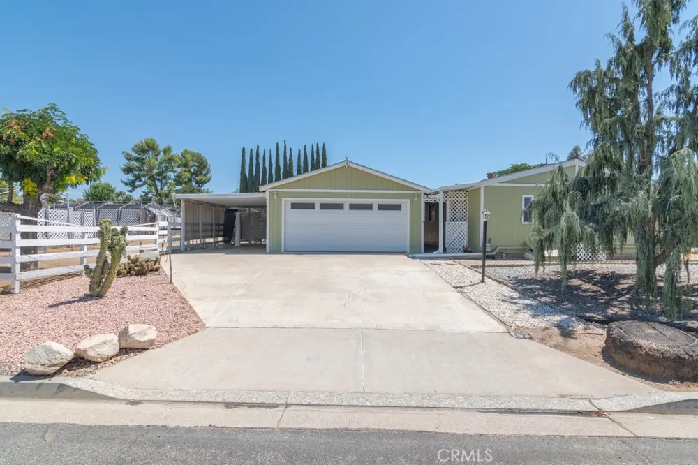 34608 The Farm Road Wildomar, CA 92595