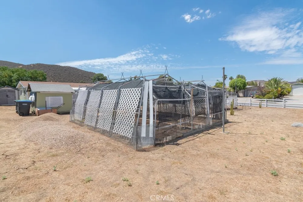 34608 The Farm Road Wildomar, CA 92595