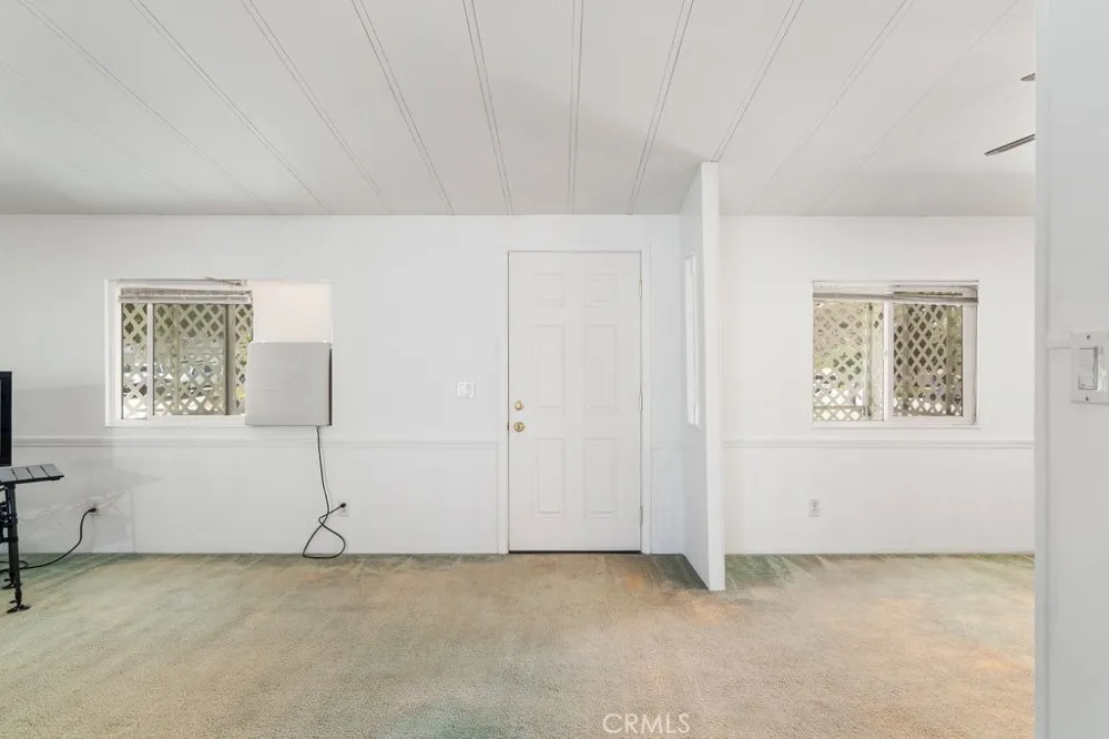 34608 The Farm Road Wildomar, CA 92595