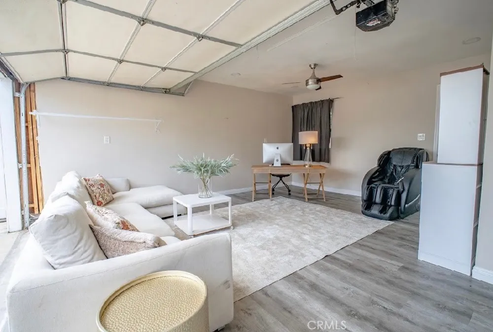 8217 POINSETTIA DRIVE Buena Park, CA 90620