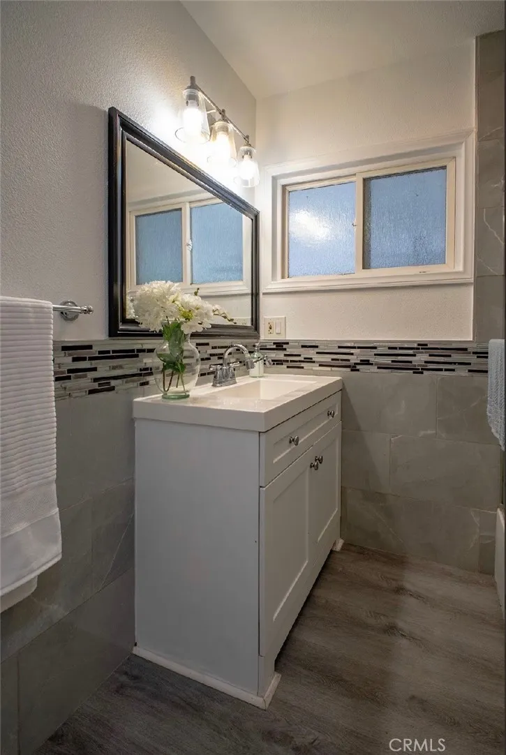 8217 POINSETTIA DRIVE Buena Park, CA 90620