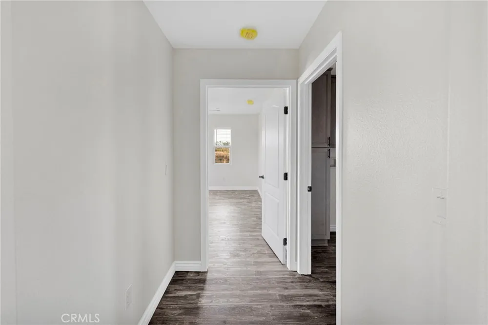 10520 Mono Road Phelan, CA 92371