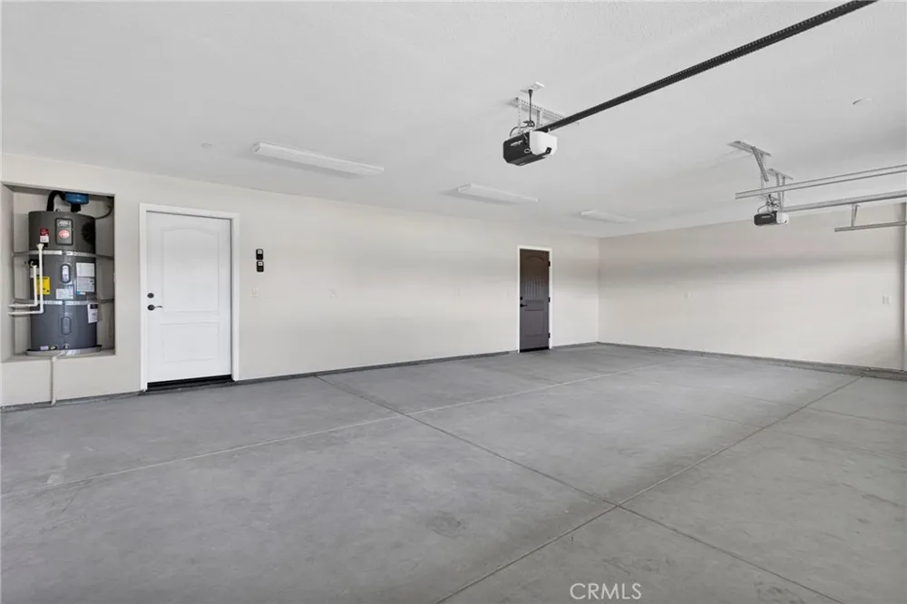 10520 Mono Road Phelan, CA 92371