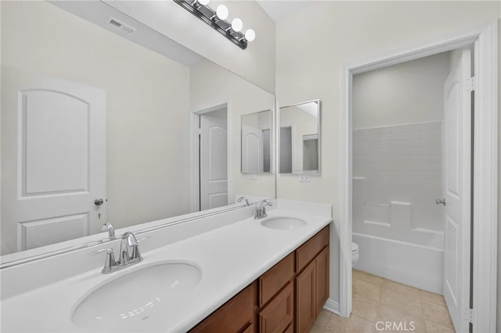 30780 Olympia Rose Murrieta, CA 92563