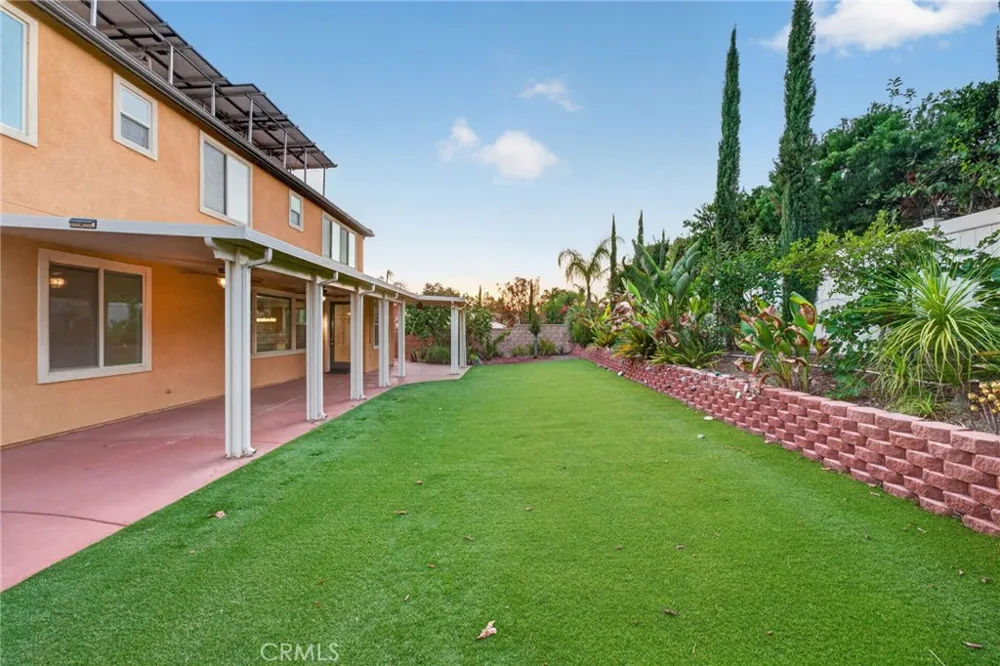 30780 Olympia Rose Murrieta, CA 92563