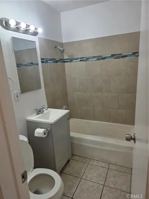 24731 Court #c