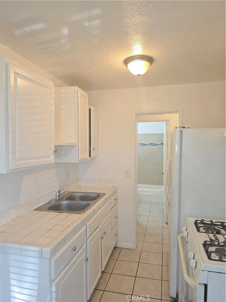 24731 Court #c San Bernardino, CA 92410