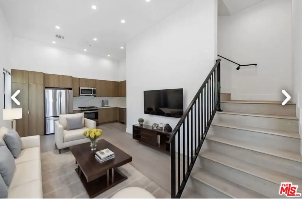 4810 Mascot Street Los Angeles, CA 90019