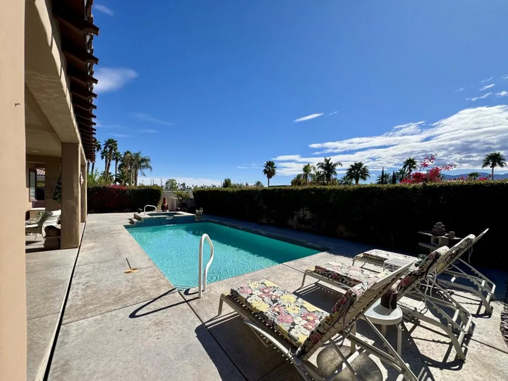 17 Corte Del Sol Rancho Mirage, CA 92270